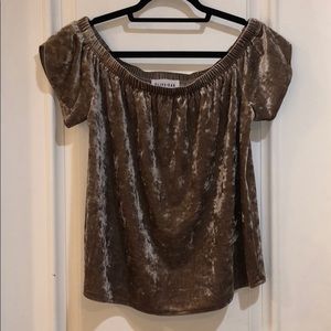 Off the Shoulder, Velvet, Shirt